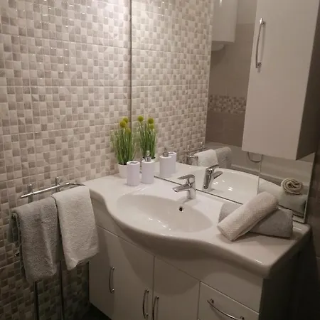 Cubranic Apartment *